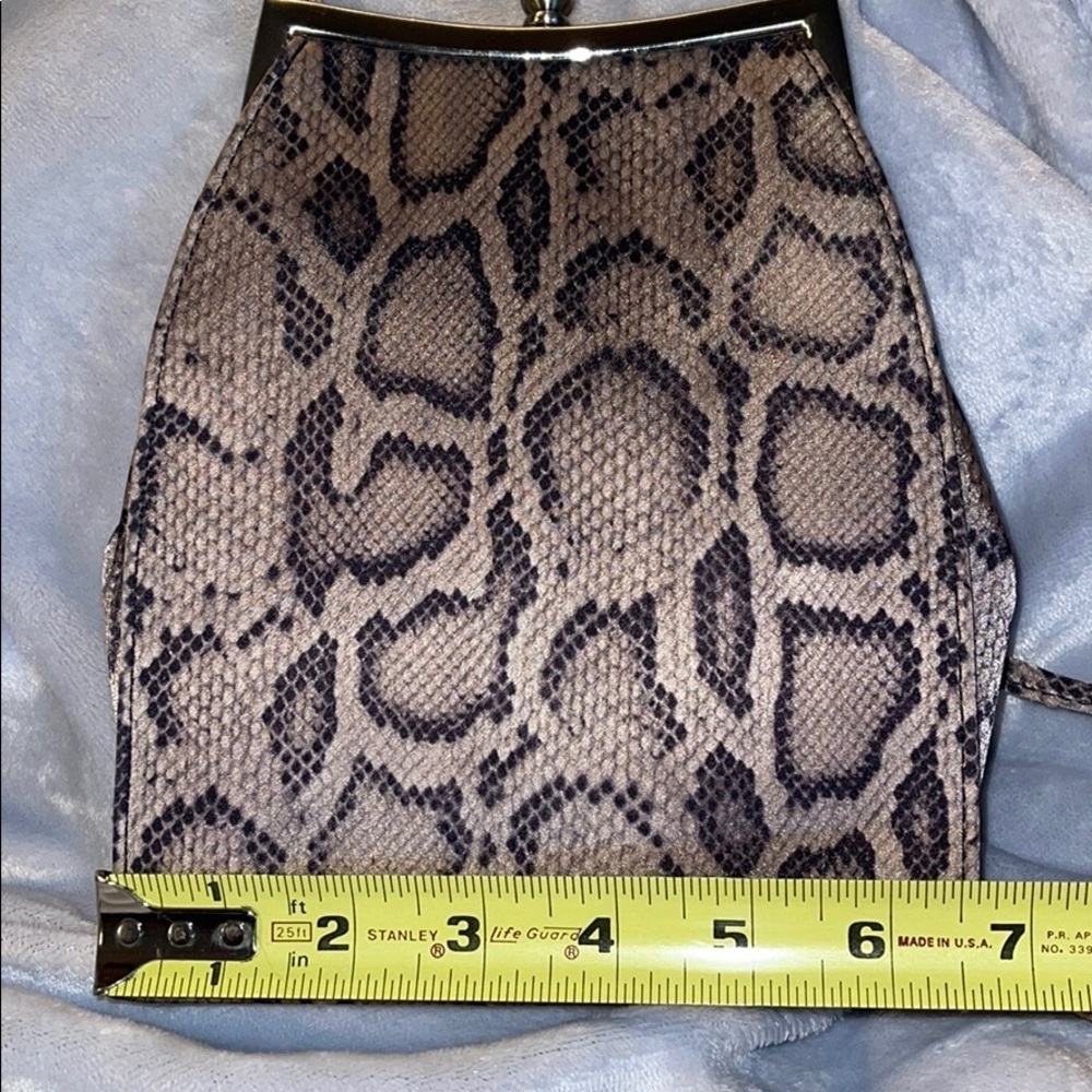 Enzo Angiolini Brown Snakeskin Print MicrofiberBag - Picture 13 of 15